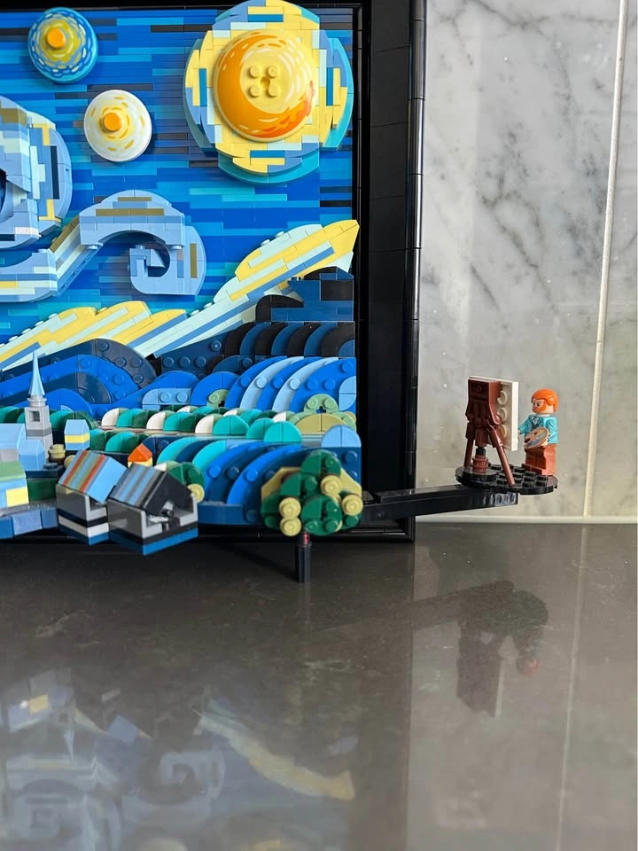 LEGO Starry Night Van Gogh Set #21333 Assembled, includes box an - photo 3