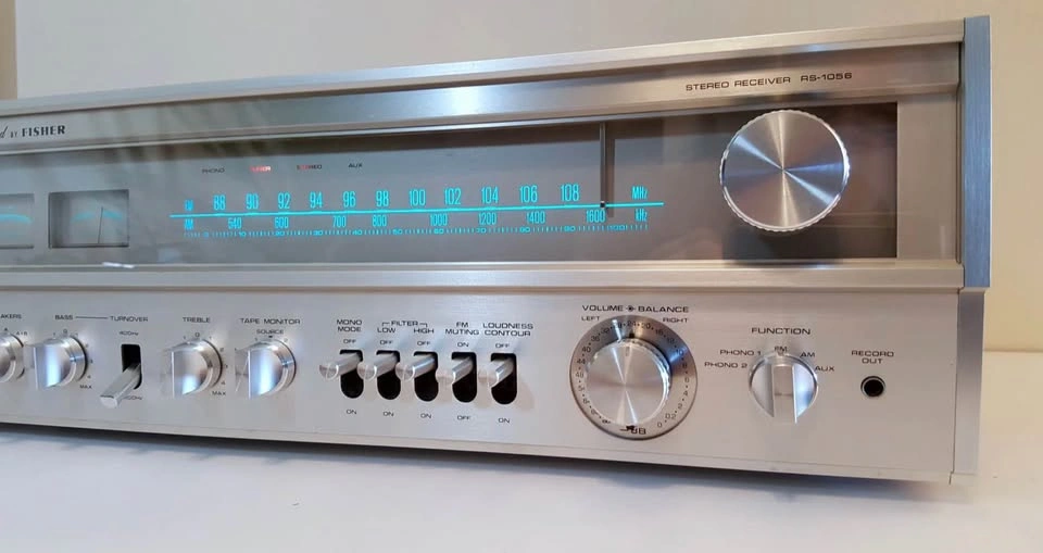 Vintage Fisher RS-1056 Stereo Receiver - Near Mint - photo 4