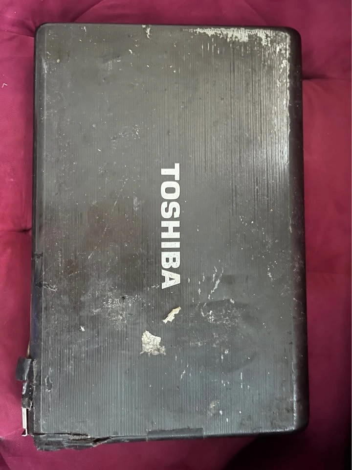 Junked Computers - photo 2