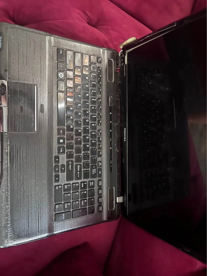 Junked Computers - photo 4