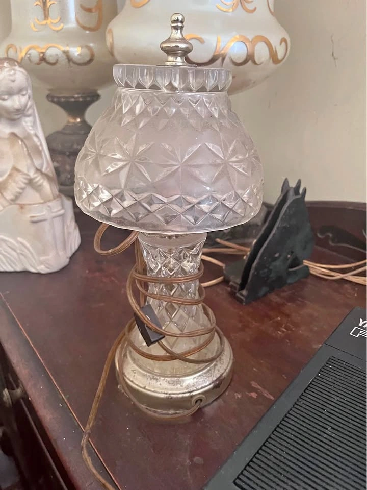 Vintage Lead Crystal Boudoir Lamp