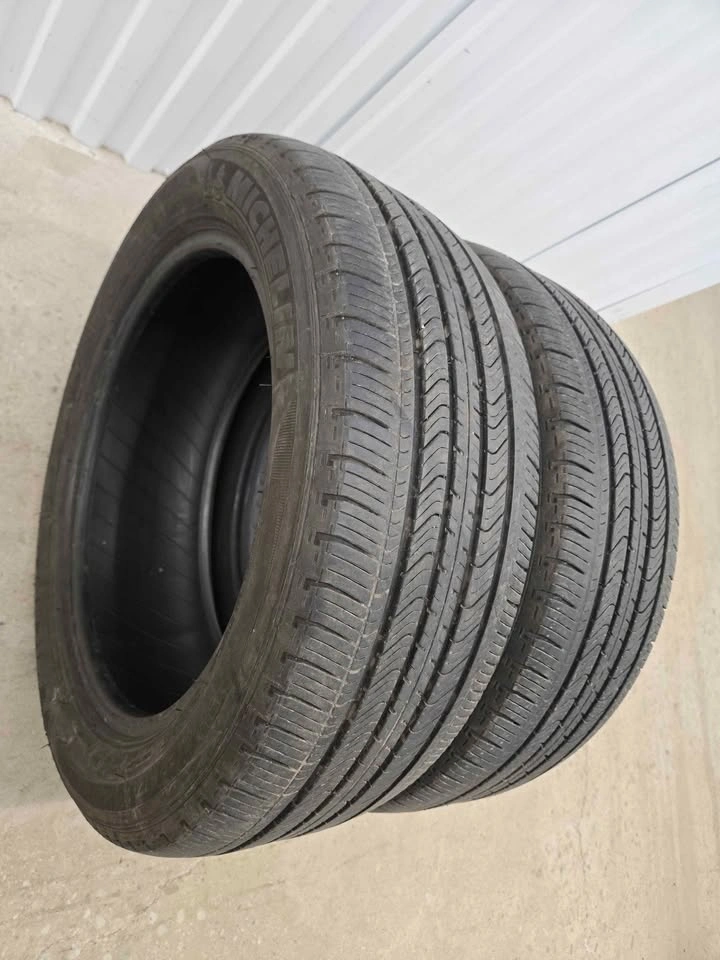 215/55R17 Michelin Primacy Tires - photo 2