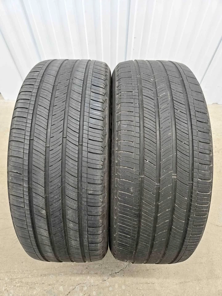235/55R19 Michelin Primacy Tires