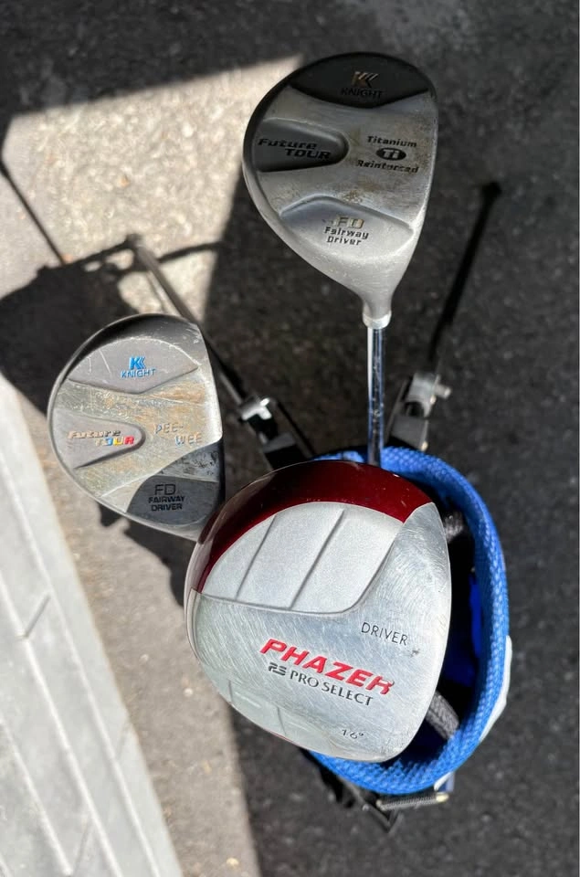 Junior Golf Stand Bag w/ Drivers - photo 3