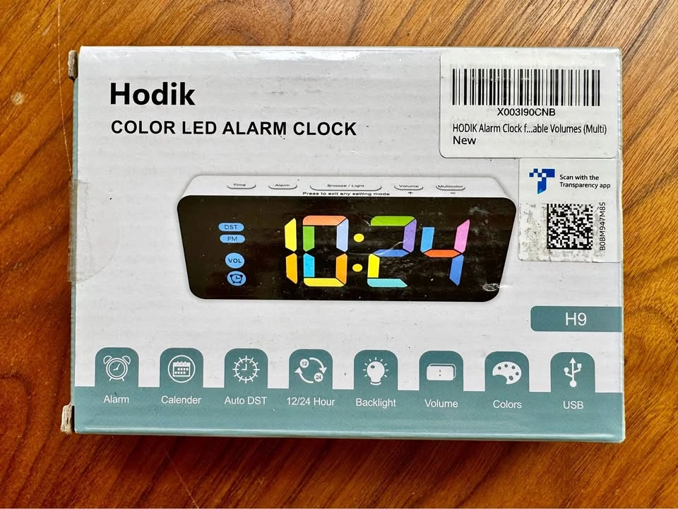 Rainbow/colored numbers slim alarm clock