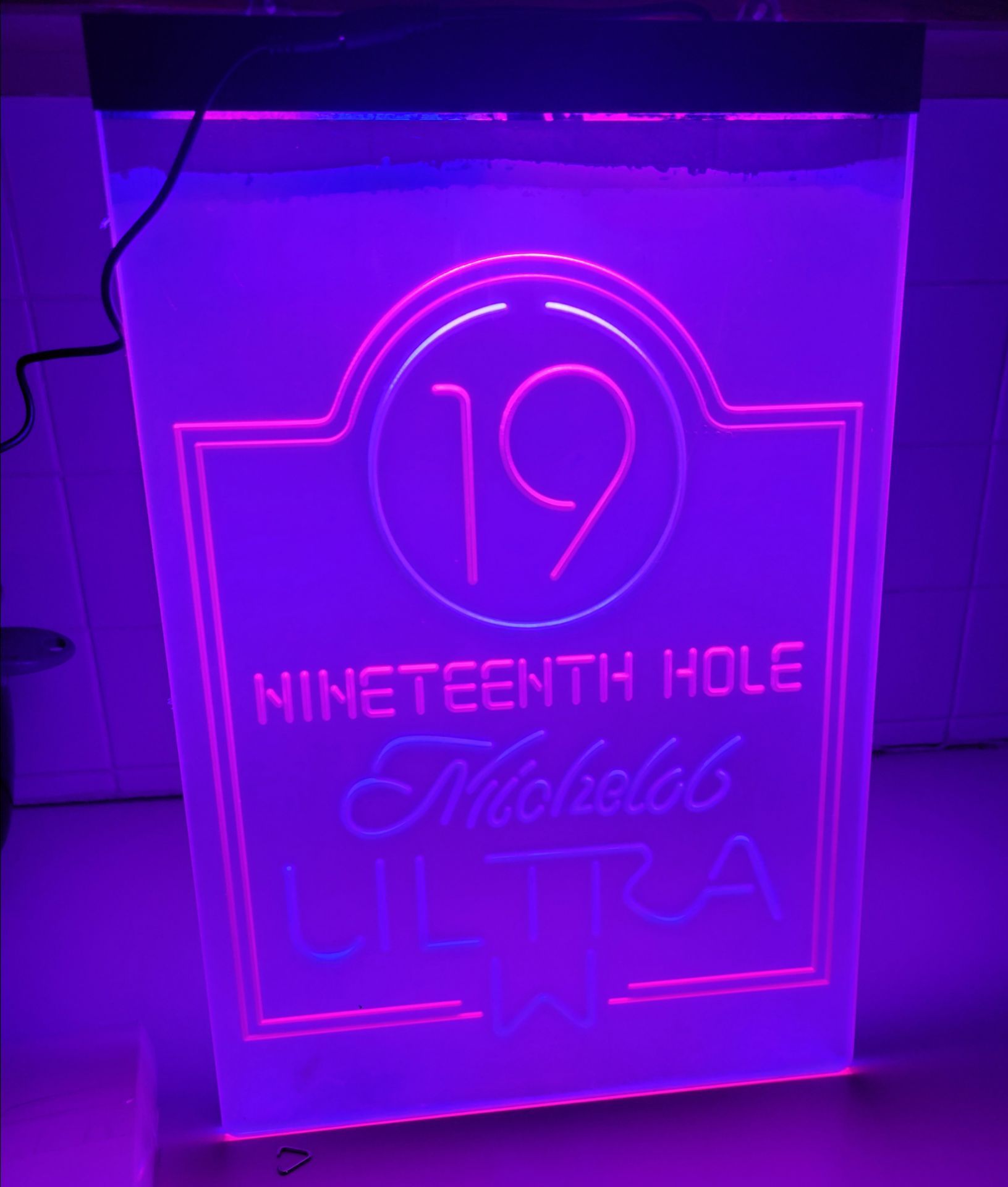 Michelob Beer 19th Hole Golf Home Bar Neon Light LED Sign NEW - photo 4