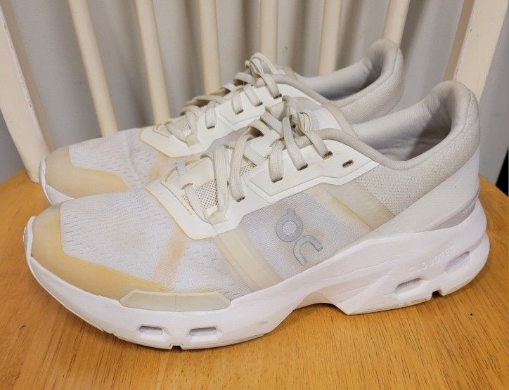 On Cloud Women's Cloudpulse Undyed/Frost Sneakers Size 9.5