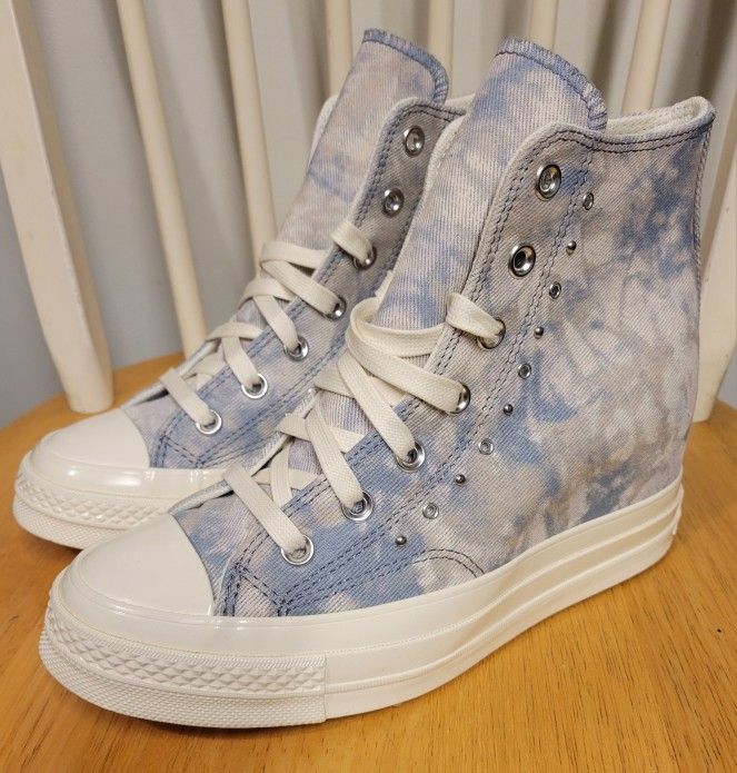 Converse Chuck 70 Women's Hidden Wedge Platform Sneakers Size 8 - photo 2