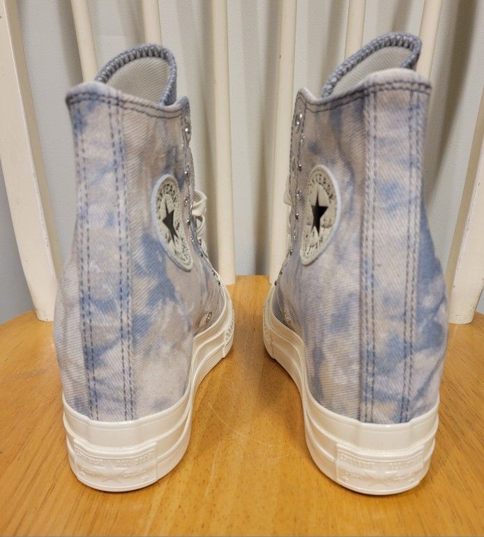 Converse Chuck 70 Women's Hidden Wedge Platform Sneakers Size 8 - photo 4