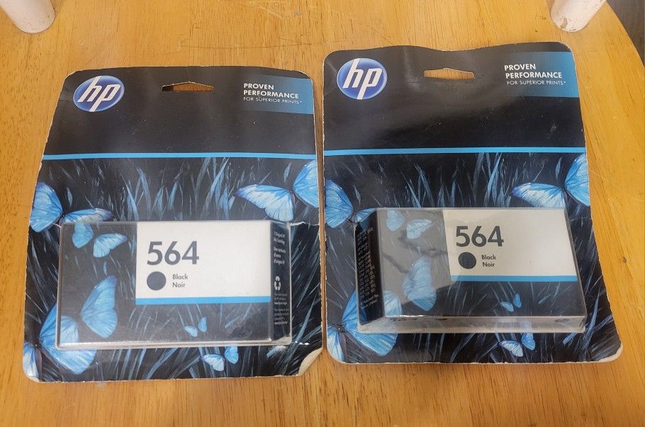 LOT OF 2 / HP 564 Black Ink Cartridge OEM Genuine 08/2022