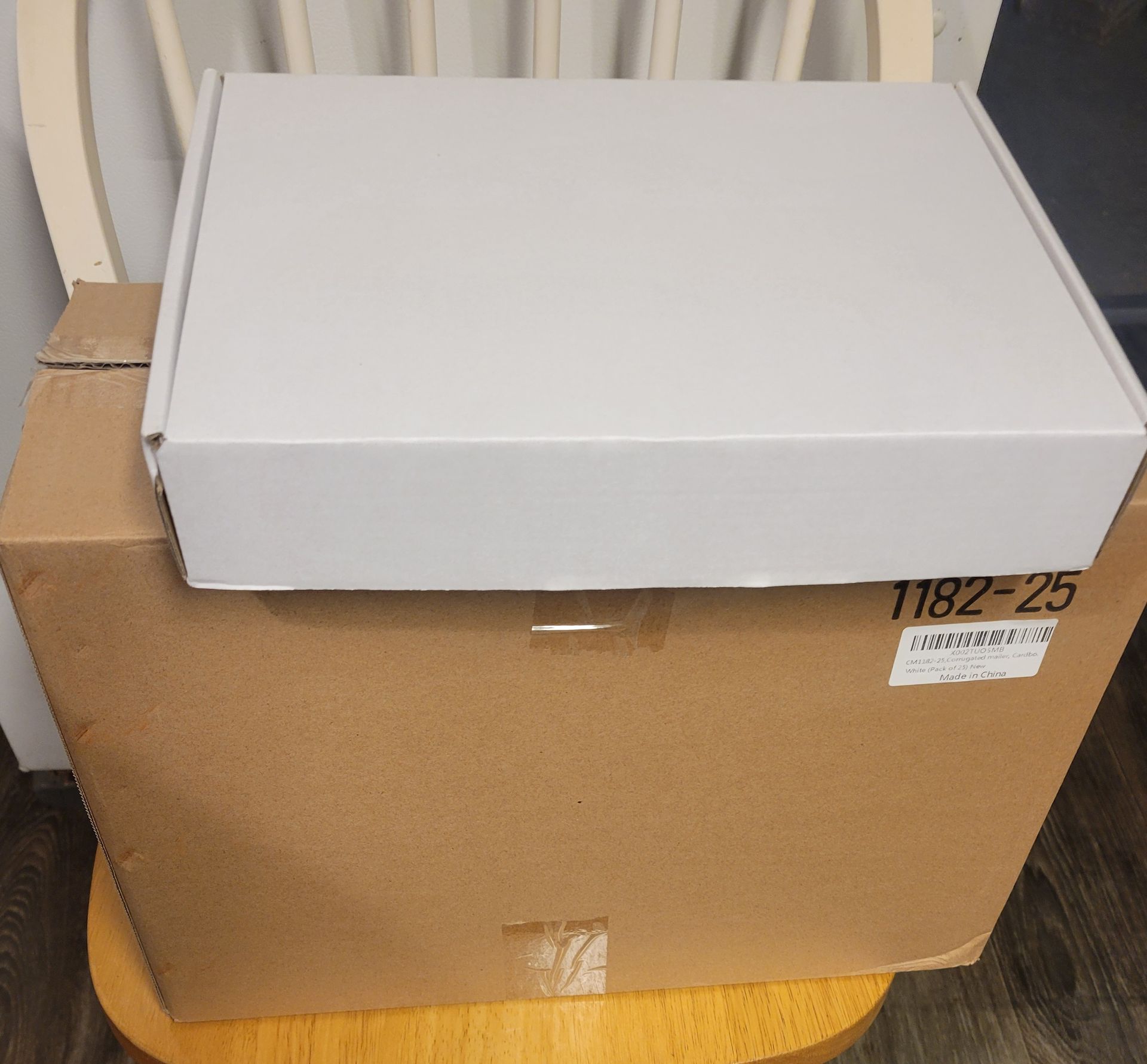 25 Pack 12x8x2'' Small Shipping Boxes - photo 3