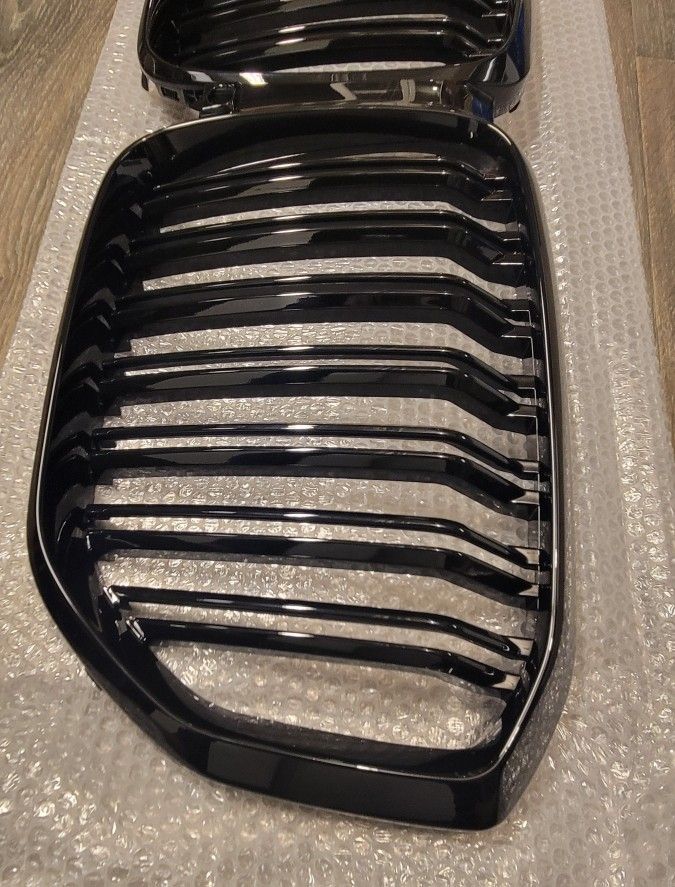 BMW X5 G05 Gloss Black Kidney Grills (2019-2023) - photo 2