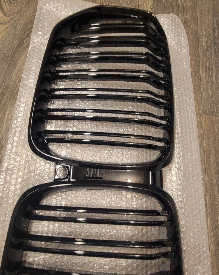 BMW X5 G05 Gloss Black Kidney Grills (2019-2023) - photo 3