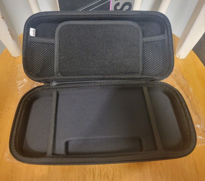 NEW Orzly switch carry storage case - photo 2