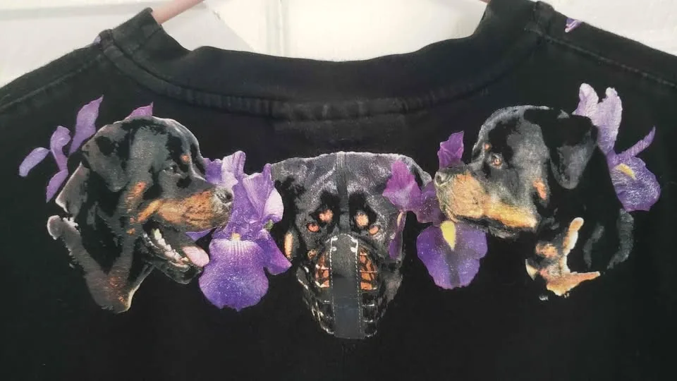 Givenchy Large Rottweiler N Flowers Tee - photo 4