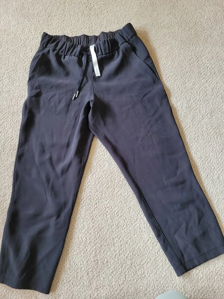 Lululemon lot - photo 4