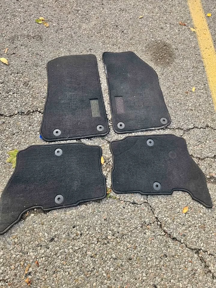 2022 Jeep Wrangler Floor Mats
