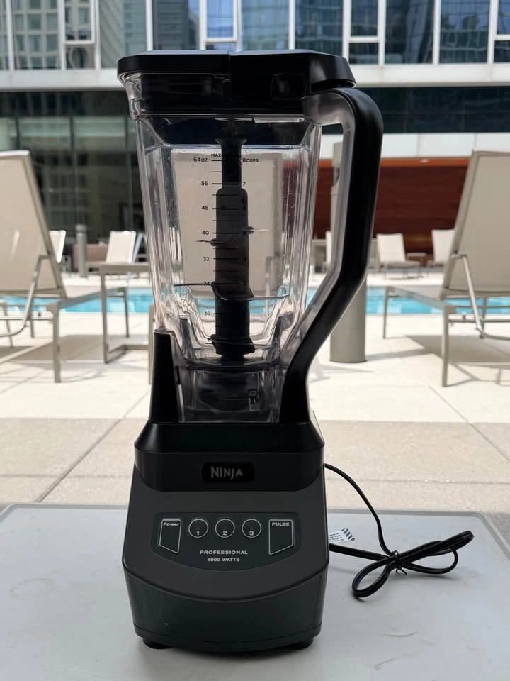 Ninja Professional Blender - photo 2