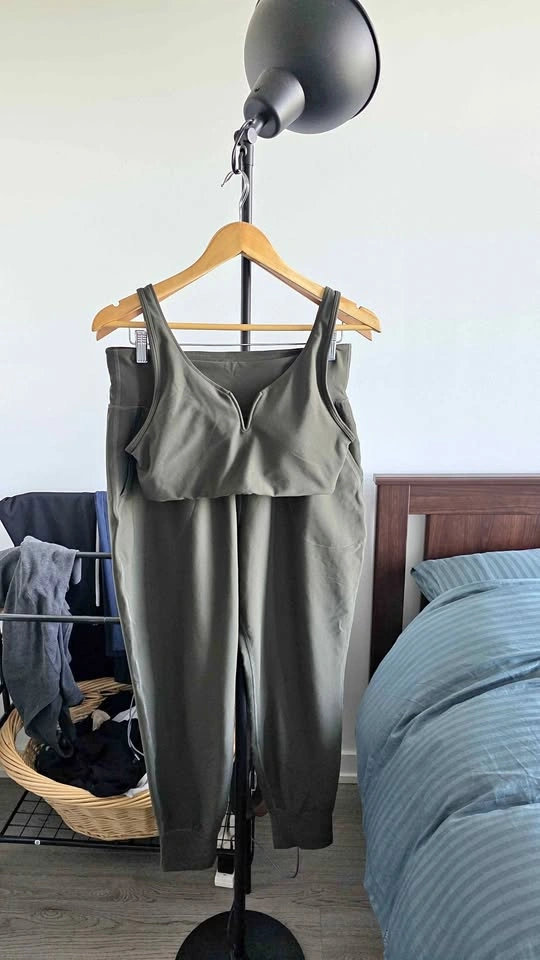 OLD NAVY Work Out Set (Green)