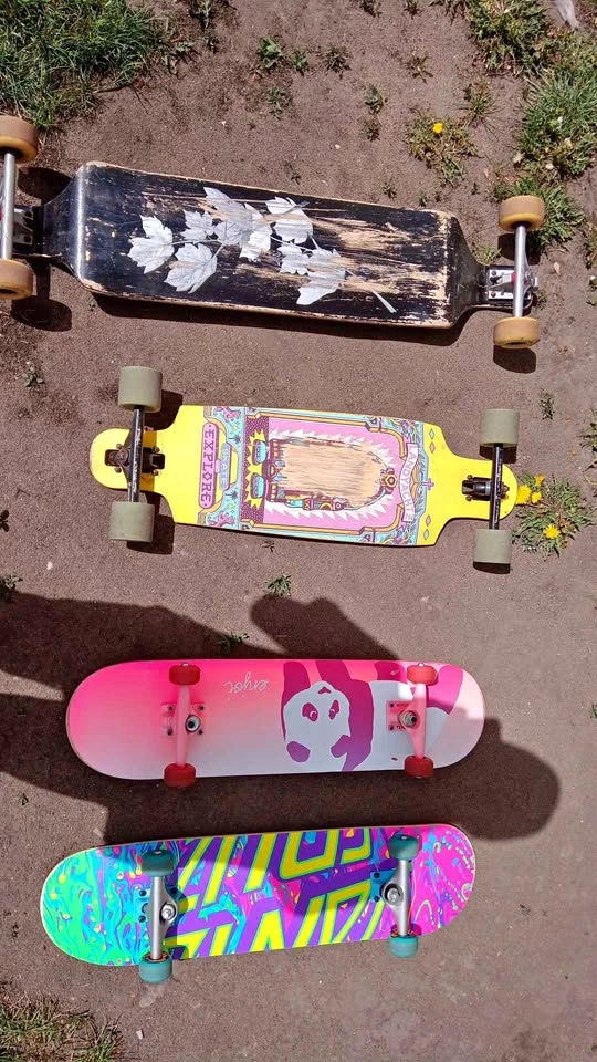 2 Longboards, 2 Skateboards