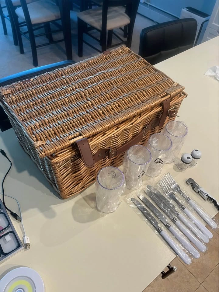Wood picnic basket - photo 2