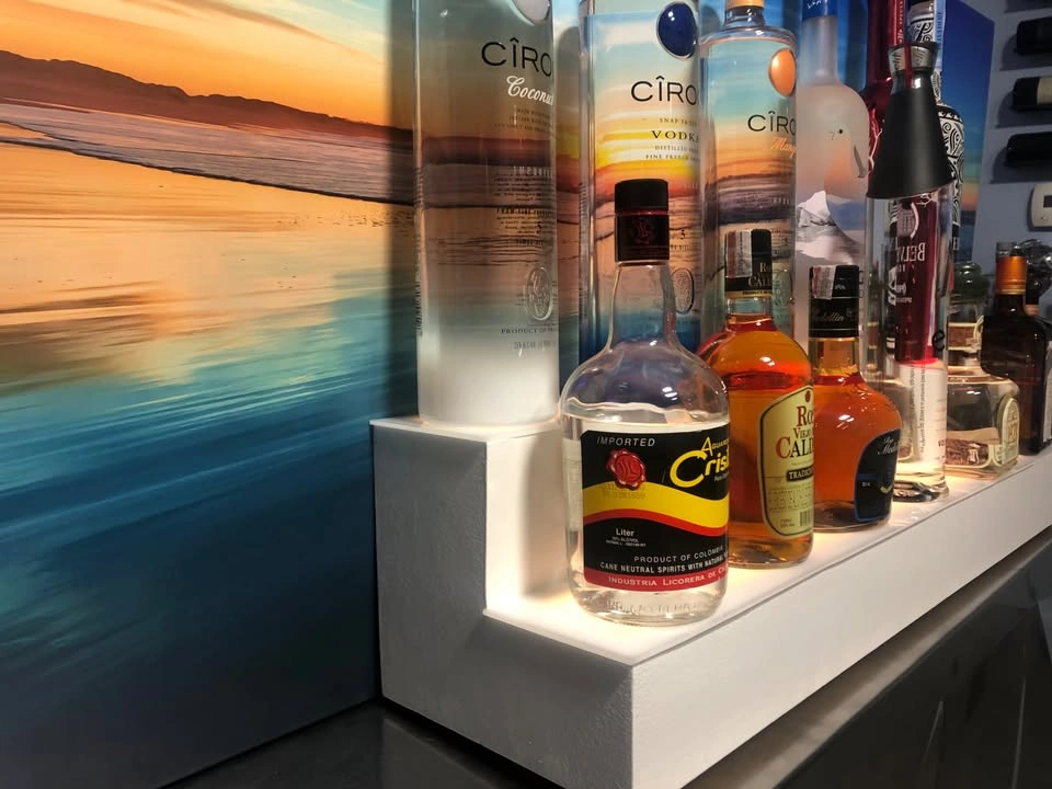 Liquor shelf - photo 5