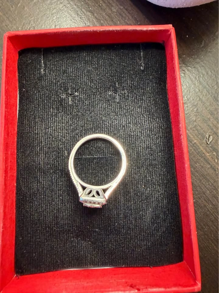 Diamond Ring for Sale - photo 3