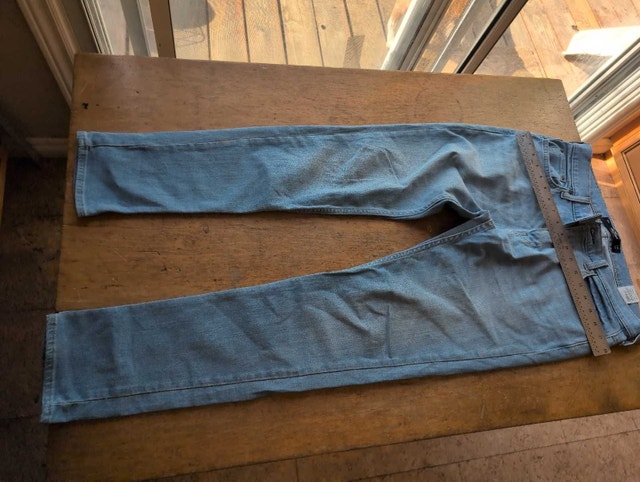 Hollister Jeans 33x32 mens bluejeans