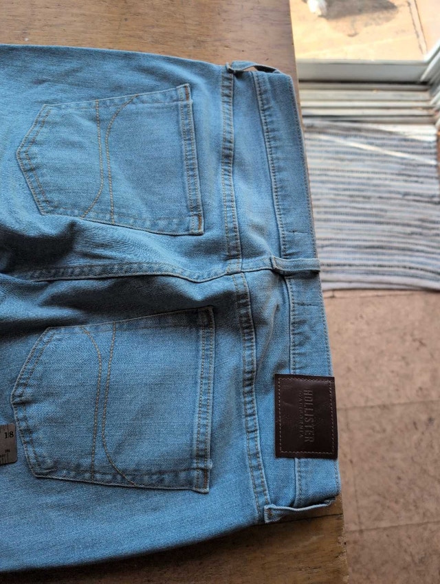 Hollister Jeans 33x32 mens bluejeans - photo 5