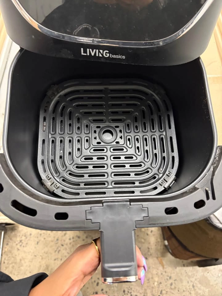 Air Fryer - photo 2