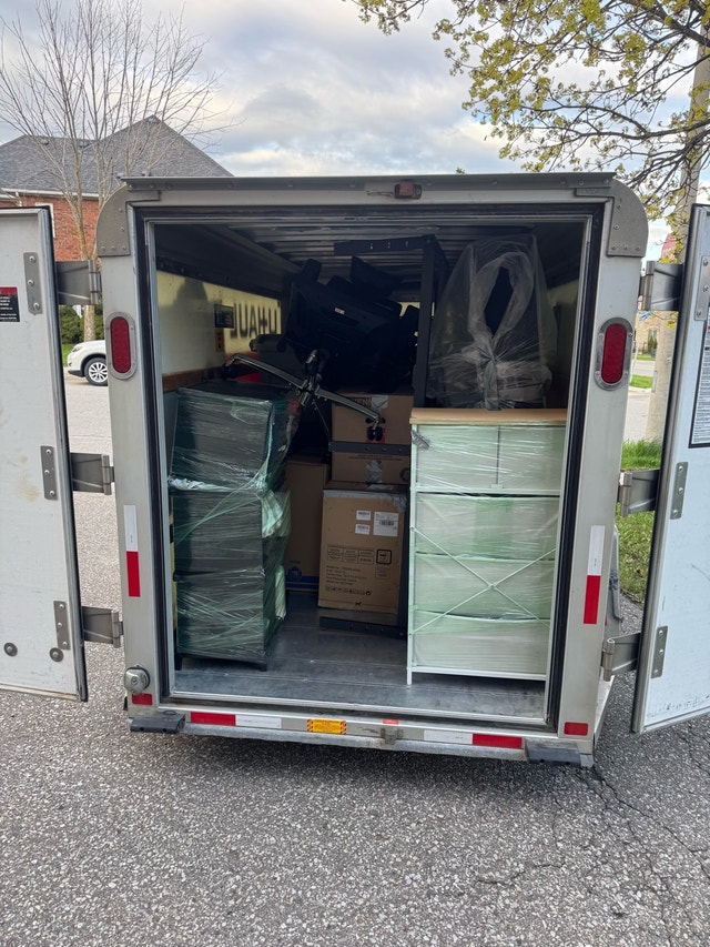moving and delivery truck