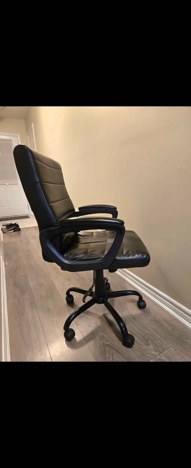 Office Chair - photo 3