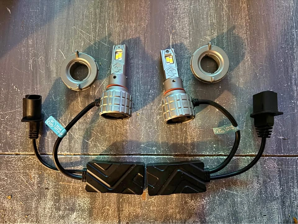 VIVID LUMEN INDUSTRIES LED Headlights