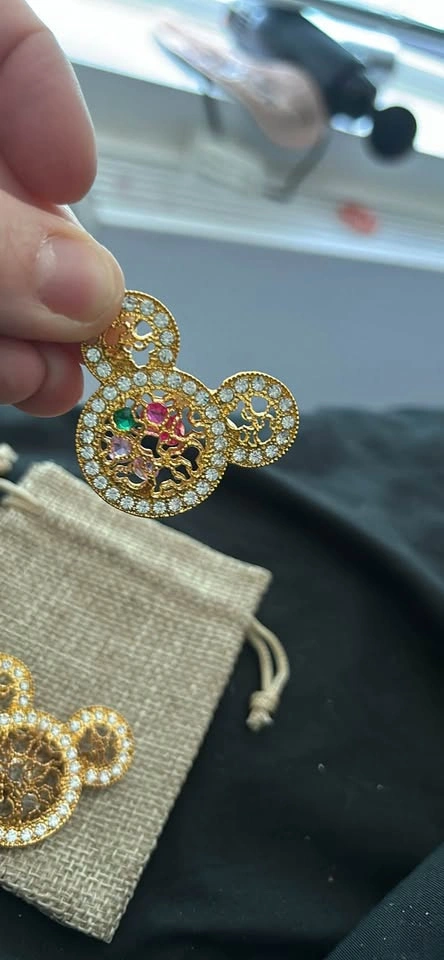 Mickey Mouse brooches - photo 4