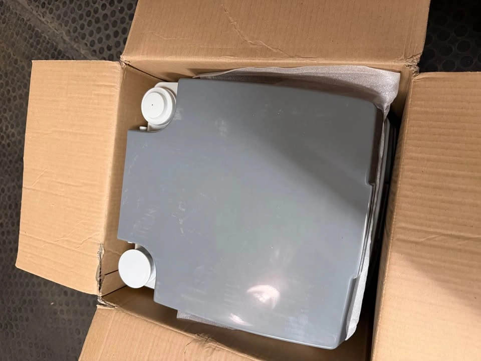 Passport 12L Portable Potty - photo 3
