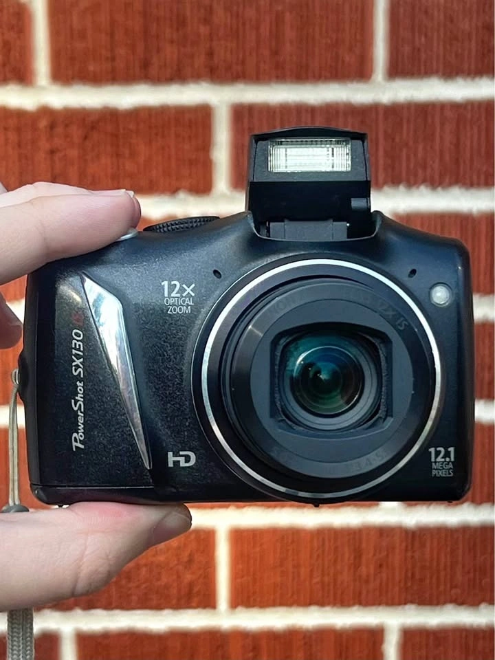 Canon PowerShot SX130 IS digicam - Tested & Working