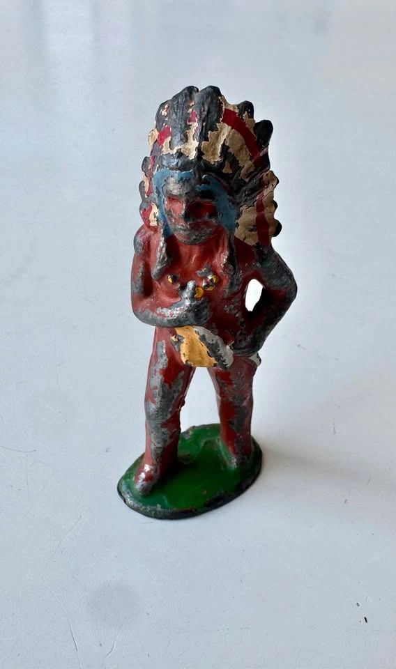 Barclay Manoil Lead Indian Chief With Knife Vintage Toy 1930s