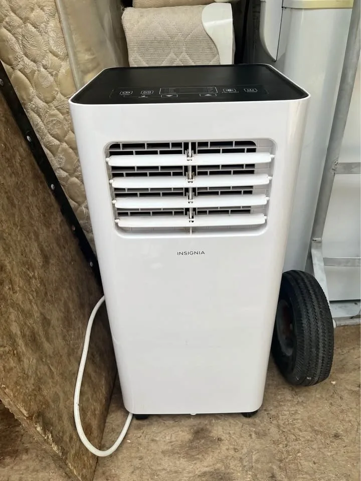 Insignia Portable Air Conditioner NS-AC8PWH5-C - photo 2