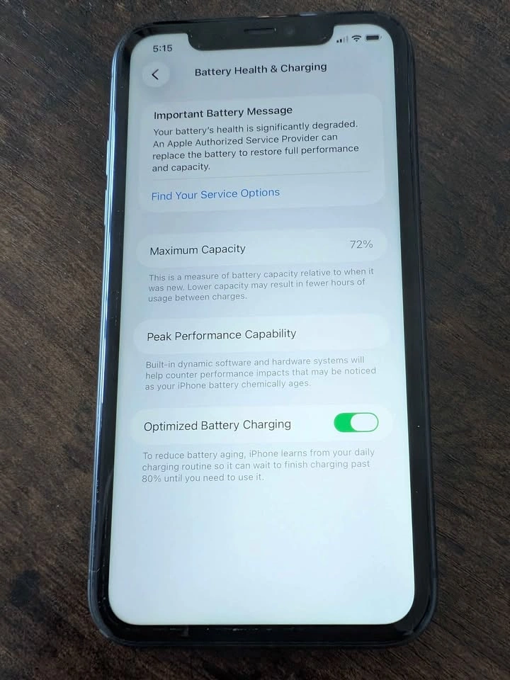 iPhone 11 64GB Black - Excellent Condition - photo 5
