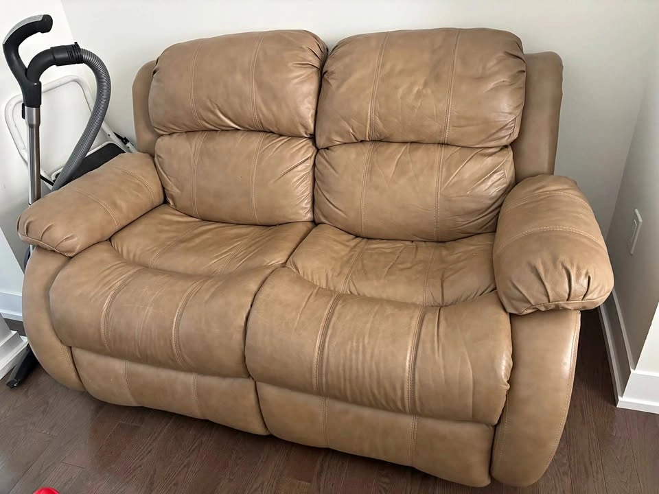 Recliner Loveseat