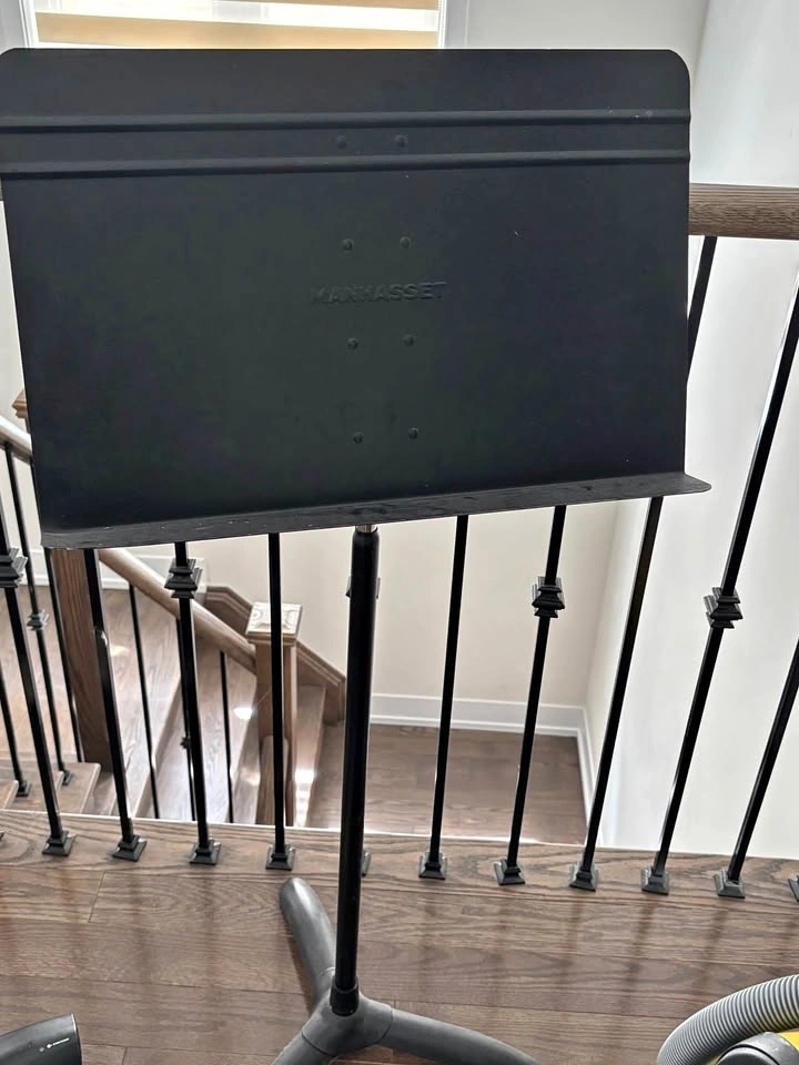 Manhasset Music Stand