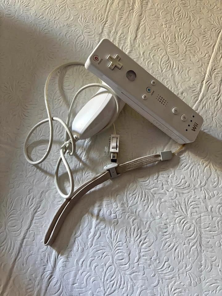 Nintendo Wii Remote with Nunchuk