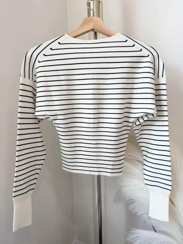 Aritzia Golightly Cardigan Size XS NWT - photo 2
