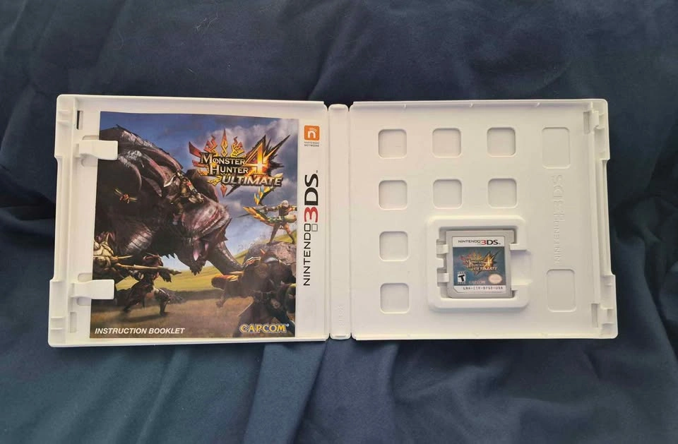 Monster Hunter 4 Ultimate 3DS - photo 2