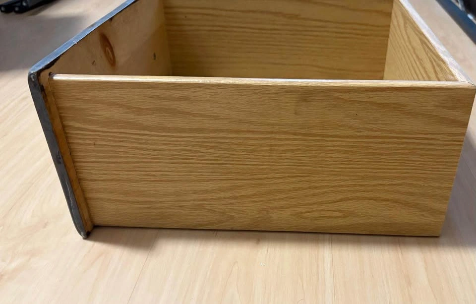 Solid Wood Dresser with 8 Drawers - photo 4
