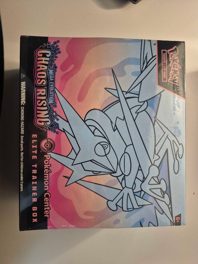 Chaos Rising Pokemon Center ETB