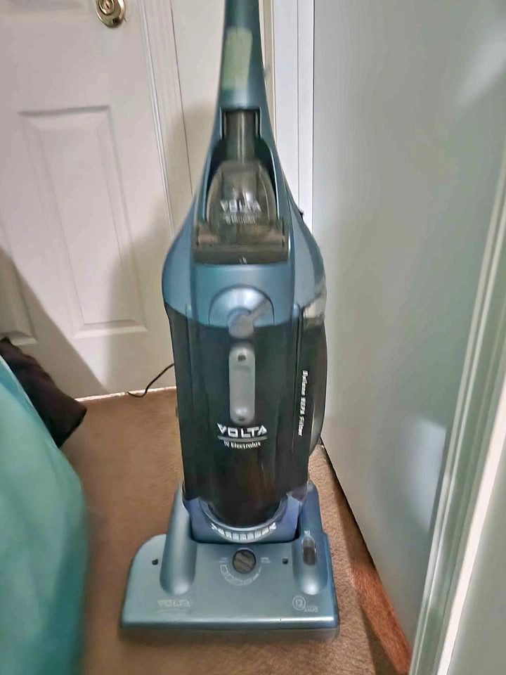 Volta (by Electrolux) 12-Amp Bagless Cyclonic Upright Vacuum