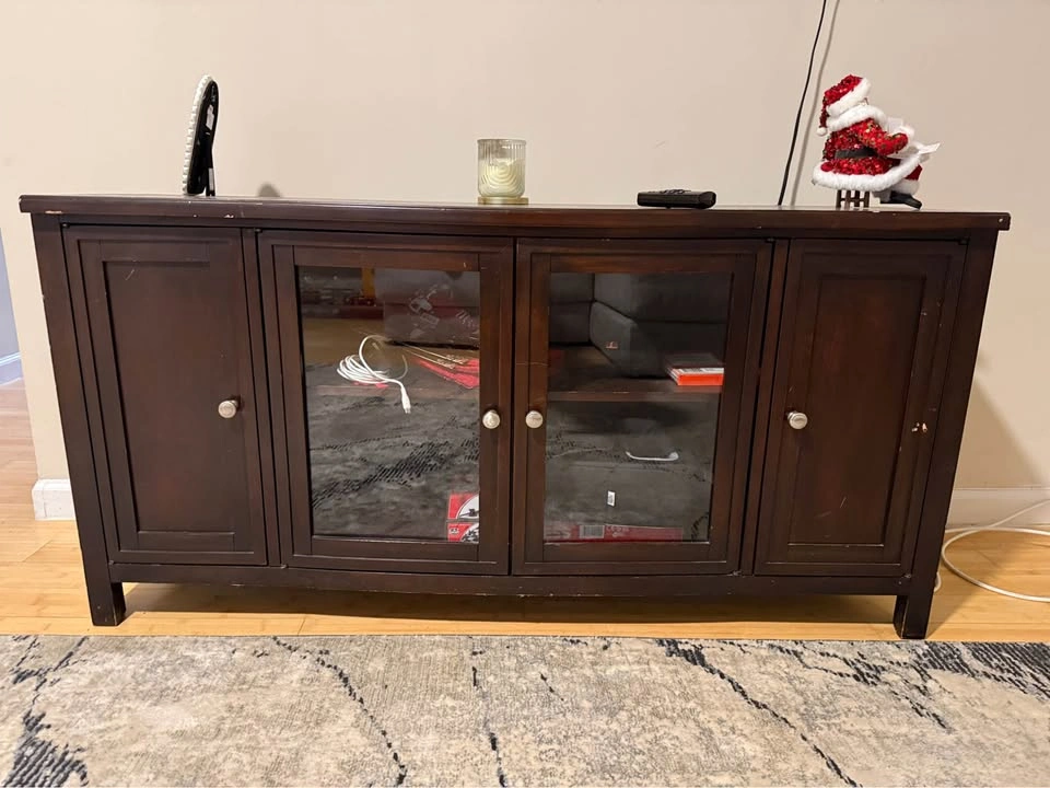 Moving Sale - Furniture Must Go By May 29 - photo 2