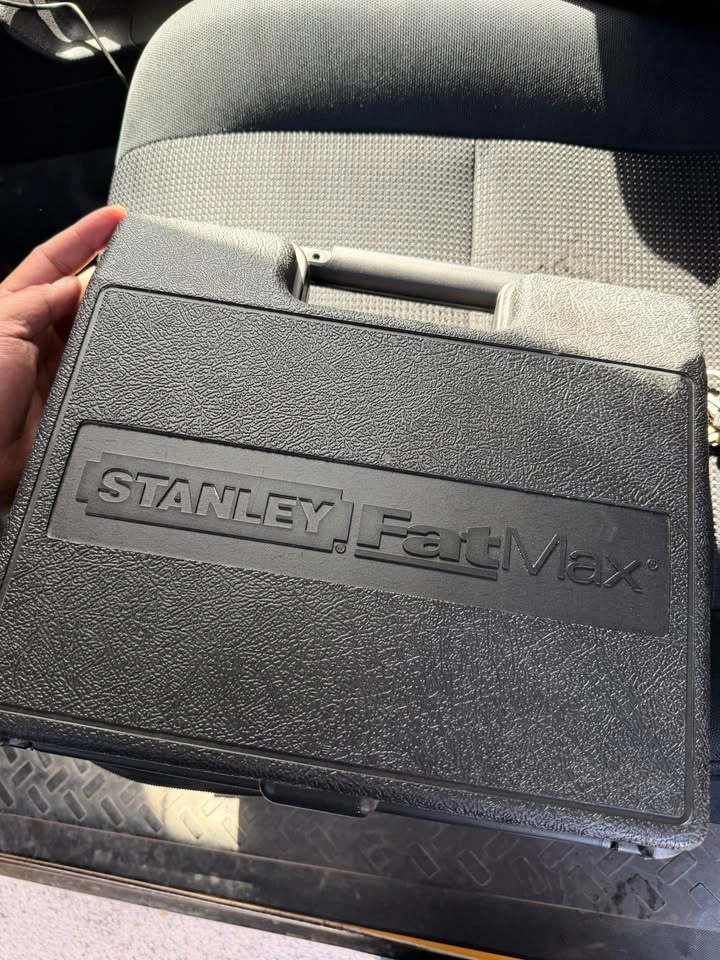 Stanley FatMax Air Powered Brad Nailer - photo 3