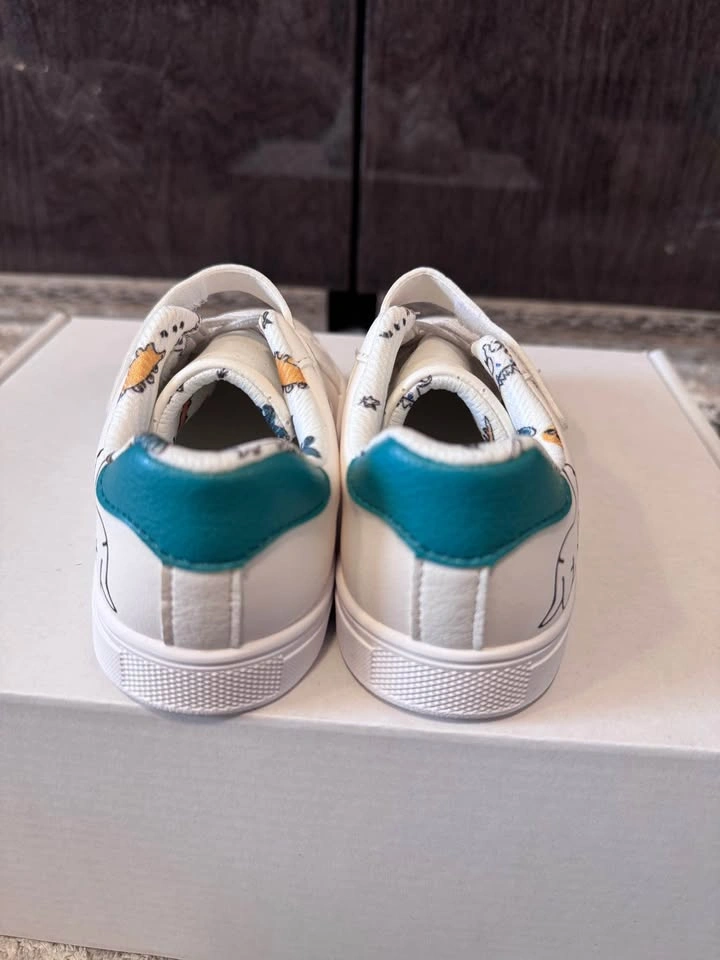 Brand New Kids Sneakers – Dino Print White Shoes (Size 26 / Todd - photo 3